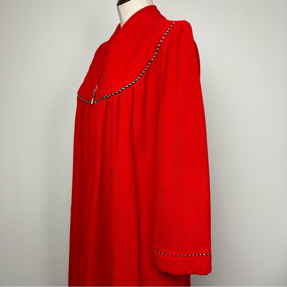 Vintage Vanity Fair Robe - Picture 4 of 10